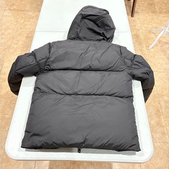 MONTCLA SHORT DOWN JACKET - Picture 4 of 11